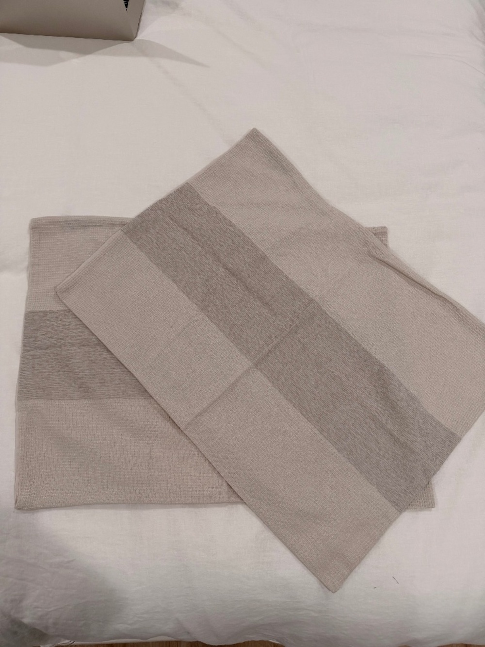 Chenille Waffle Stripe Vera Wang Queen Pillow Shams -Set of 2